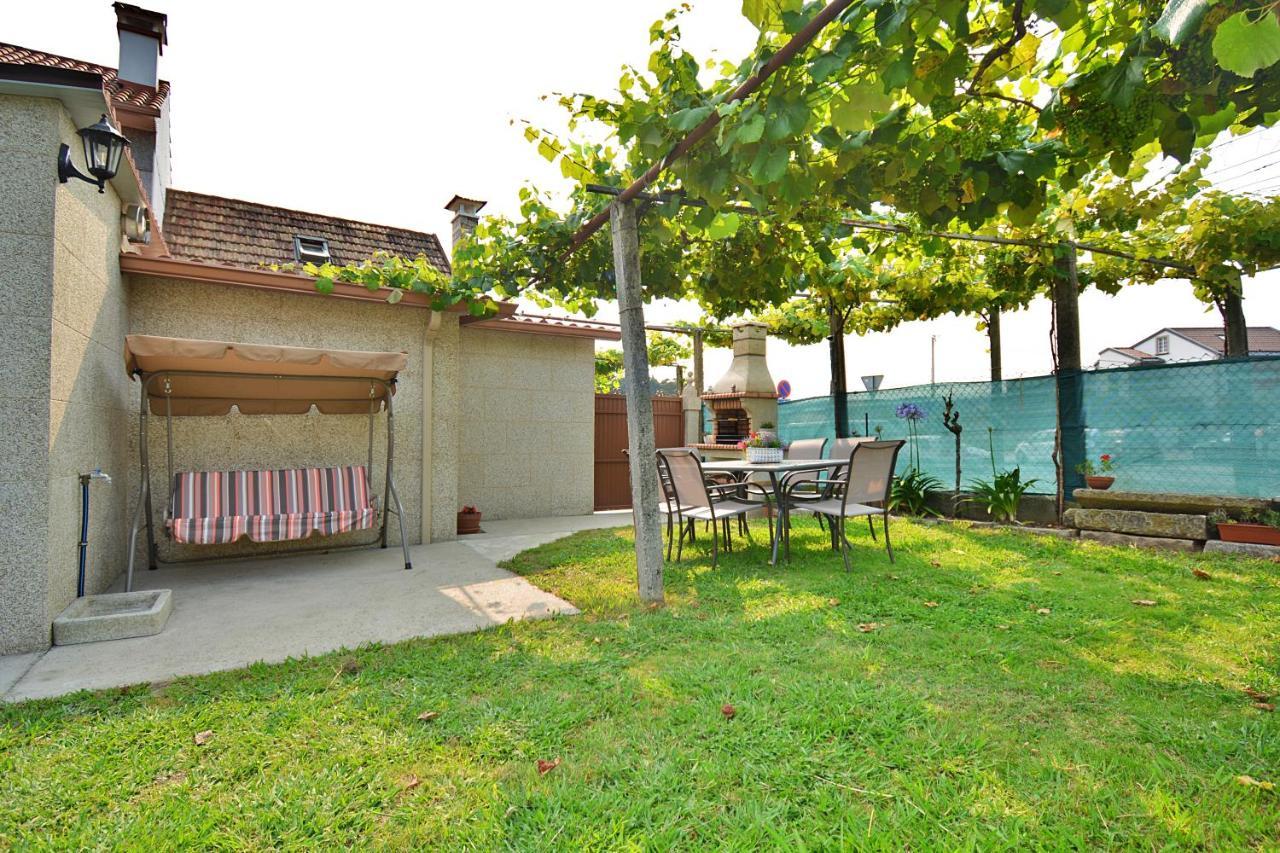 Galihost - Casa Con Jardin En Pontevedra Villa Buitenkant foto